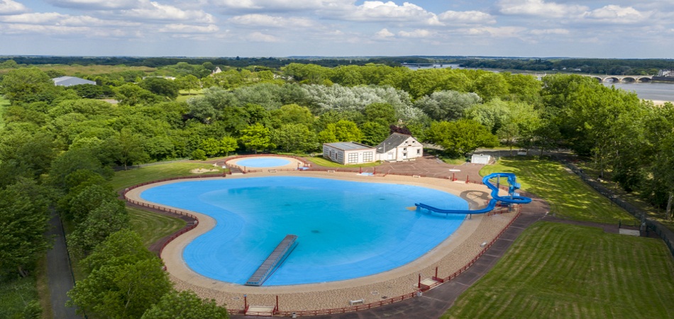 Trois bonnes offres de camping avec parc aquatique en Maine-et-Loire